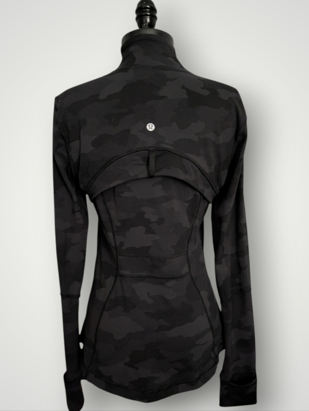 Lululemon Define Jacket - Picture 5 of 9